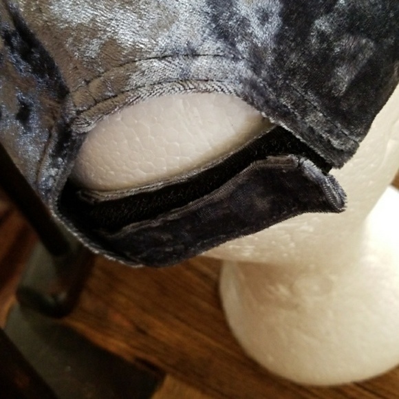 Velvet snapback cap NWT - Picture 5 of 6